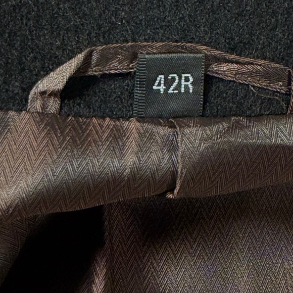 Hart Schaffner Marx Wool Cashmere Overcoat – NWOT – Size L (42R) - Picture 3 of 7